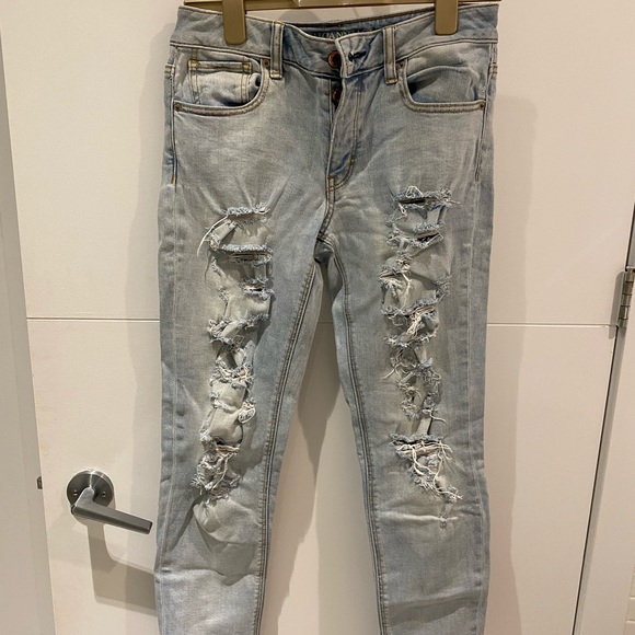 American Eagle Tomgirl jeans size 0 - Picture 1 of 5